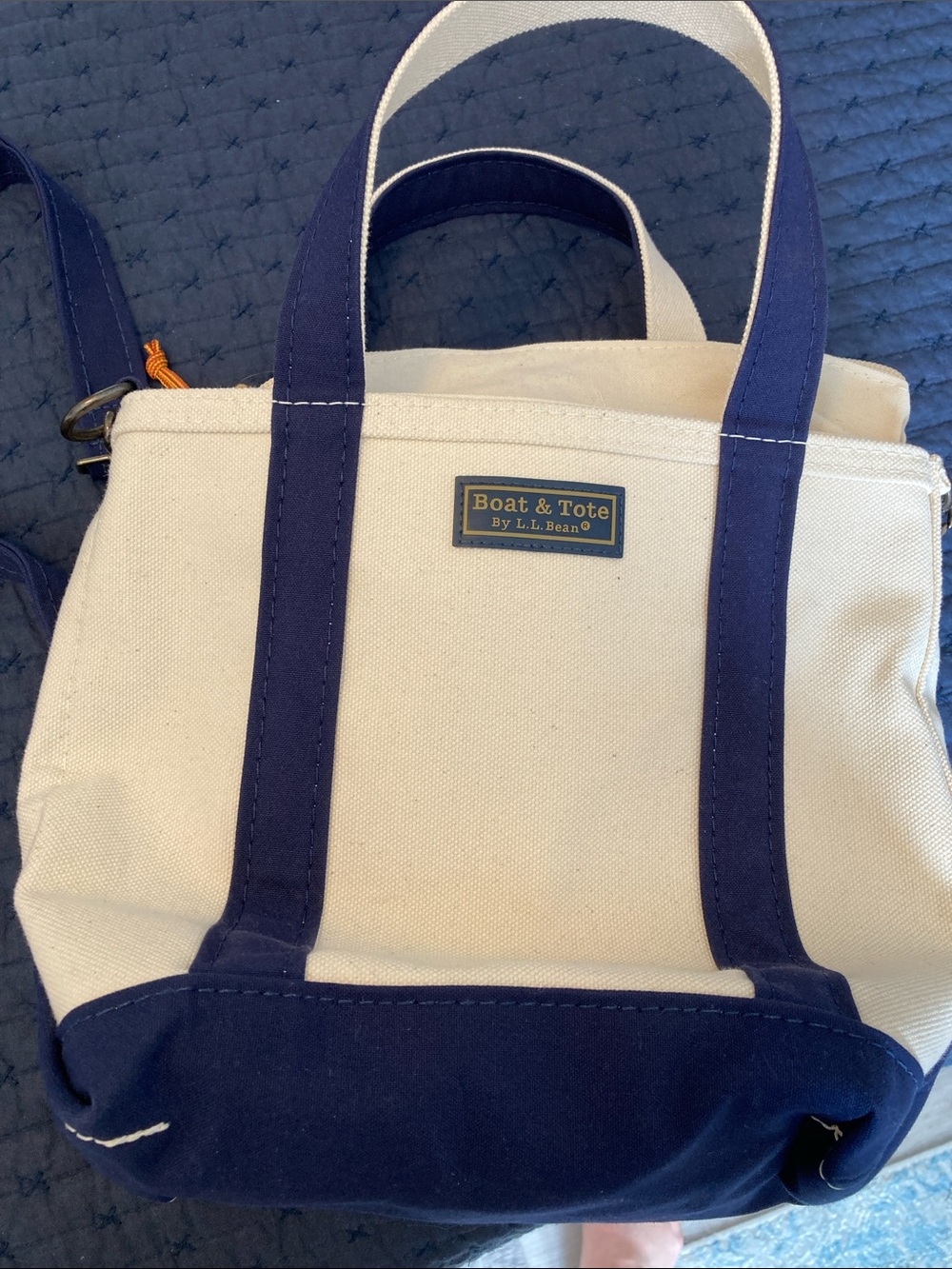 L.L. Bean Boat 1944 Boat and Tote Small Crossbody in Navy and Cream - Picture 8 of 9